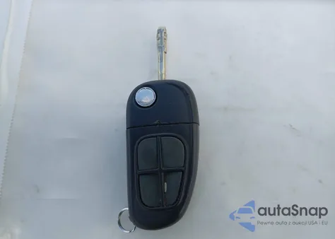 2003 Jaguar X-Type 3.0 from USA, damaged, VIN SAJEA51C33WC88398